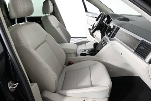 Used 2021 Volkswagen Atlas SE w/ Panoramic Sunroof Package image 14