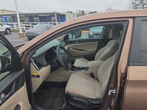 Used 2016 Hyundai Tucson SE image 9
