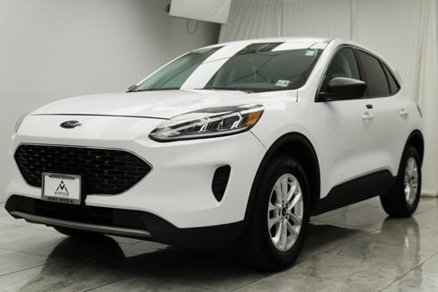Used 2022 Ford Escape SE image 4