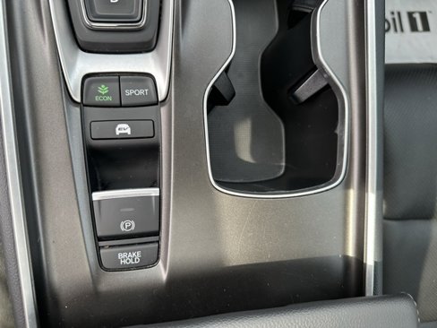 Used 2022 Honda Accord EX-L image 32
