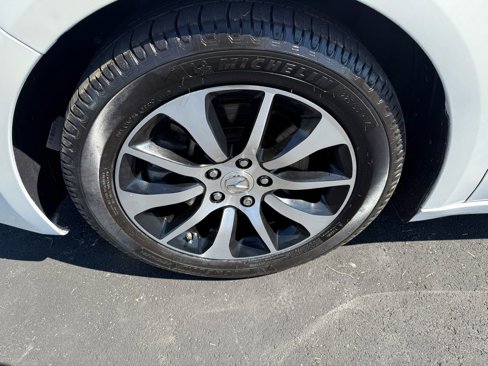 Used 2015 Acura TLX w/ Technology Package image 30
