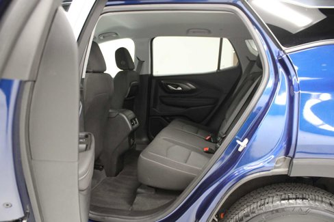 Used 2022 GMC Terrain SLE w/ Driver Convenience Package image 33