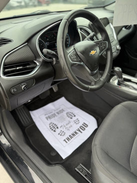Used 2016 Chevrolet Malibu LT image 10