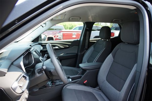 Used 2021 Chevrolet TrailBlazer LT w/ Driver Confidence Package image 12