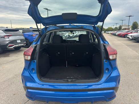 Used 2024 Nissan Kicks SV image 9