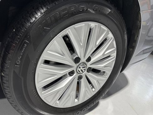 Certified 2020 Volkswagen Jetta S image 14