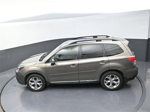 Used 2017 Subaru Forester 2.5i Touring image 22