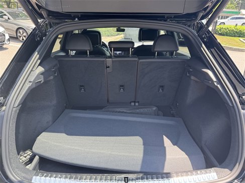 Certified 2022 Audi Q3 2.0T Premium image 35
