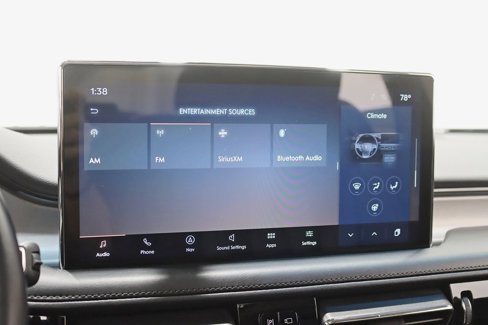 Used 2022 Lincoln Nautilus Reserve w/ Monochromatic Package image 18