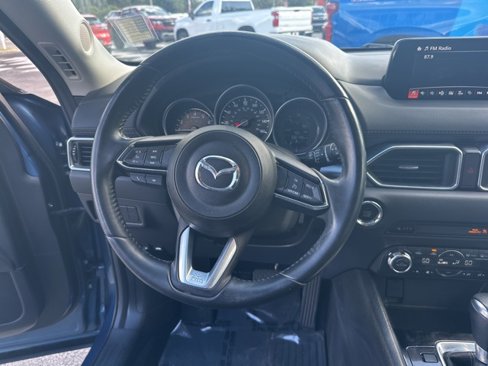 Used 2017 MAZDA CX-5 Touring image 2
