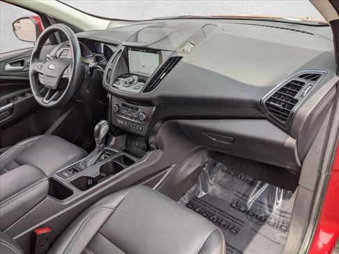 Used 2019 Ford Escape Titanium image 25