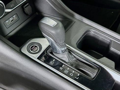 Used 2022 Nissan Sentra SV image 24