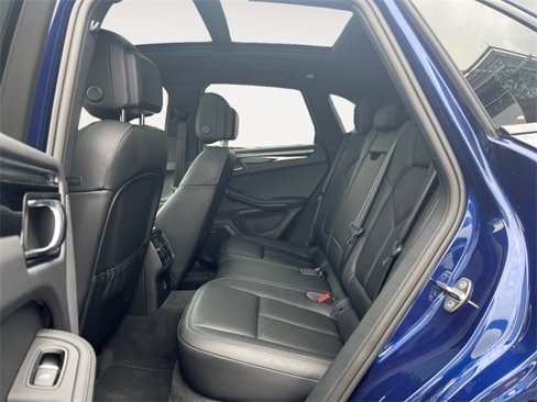 Used 2024 Porsche Macan image 13