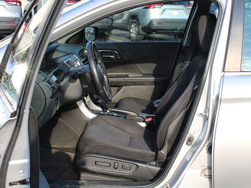 Used 2014 Honda Accord Sport image 12