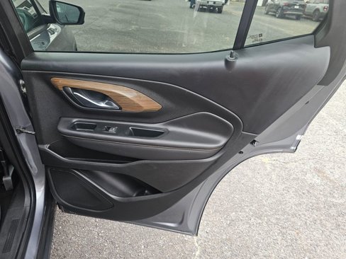 Used 2018 GMC Terrain SLE w/ Driver Convenience Package image 17