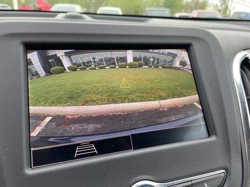 Used 2022 Chevrolet Equinox LT image 23