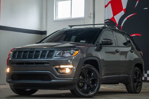 Used 2020 Jeep Compass Latitude image 1