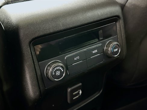 Used 2019 GMC Acadia SLE image 26