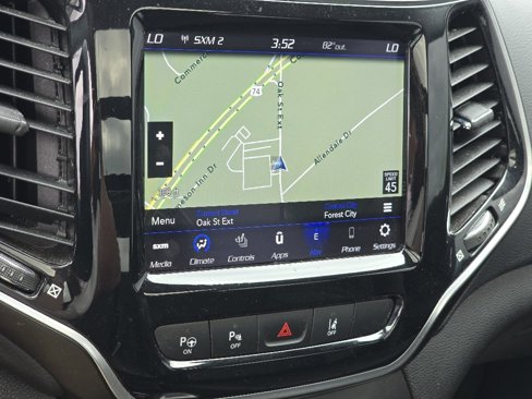 Used 2021 Jeep Cherokee Limited w/ Elite Package image 3