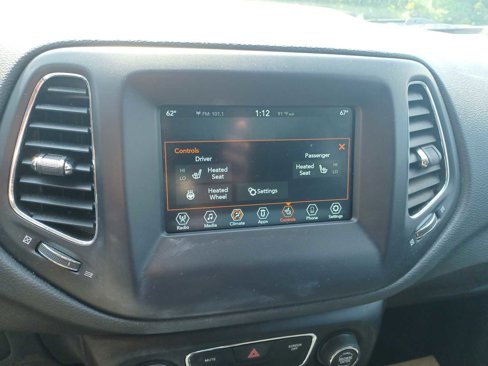 Used 2021 Jeep Compass Latitude w/ Sun and Sound Group image 12