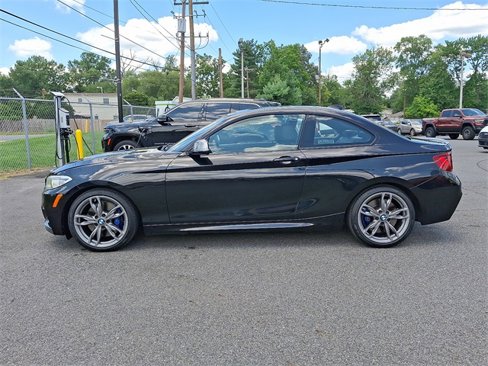 Used 2015 BMW M235i xDrive Coupe image 8