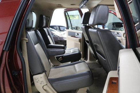 Used 2008 Ford Expedition EL Eddie Bauer image 29