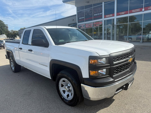 Used 2014 Chevrolet Silverado 1500 W/T w/ Chrome Bumper Package image 3