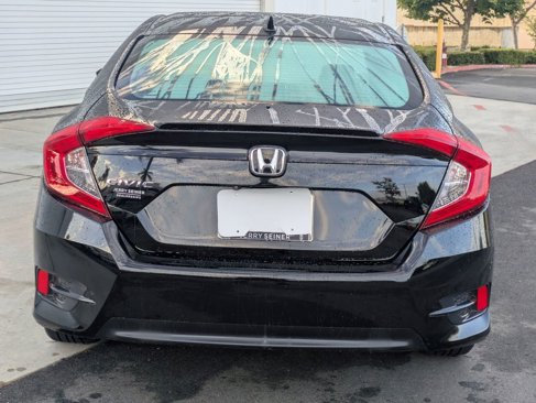 Used 2017 Honda Civic EX-T image 4