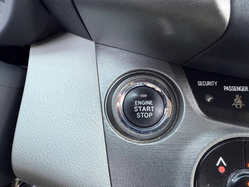 Used 2012 Toyota RAV4 Limited image 93