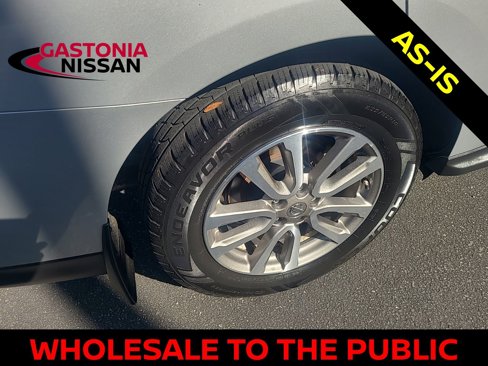 Used 2015 Nissan Pathfinder SV image 42
