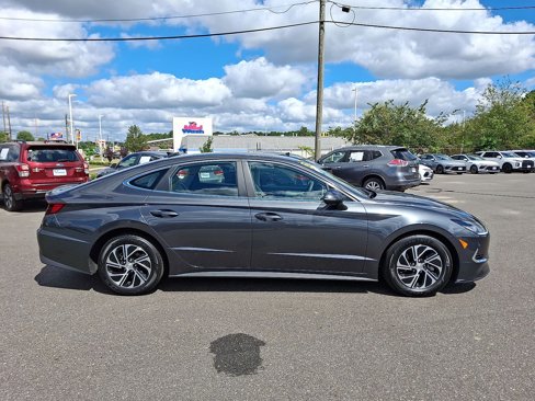 Certified 2022 Hyundai Sonata Blue image 31