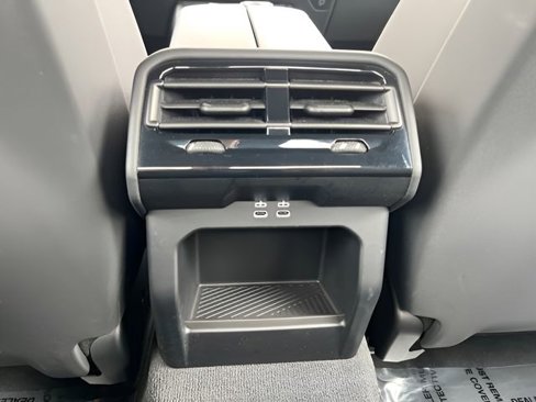 Certified 2024 BMW 530i w/ Premium Package image 18