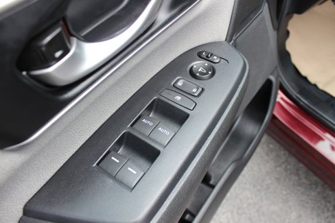 Used 2019 Honda CR-V EX image 15