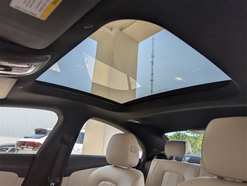 Used 2023 Mercedes-Benz CLA 250 image 29