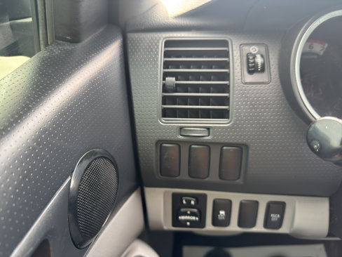 Used 2015 Toyota Tacoma TRD Pro image 13