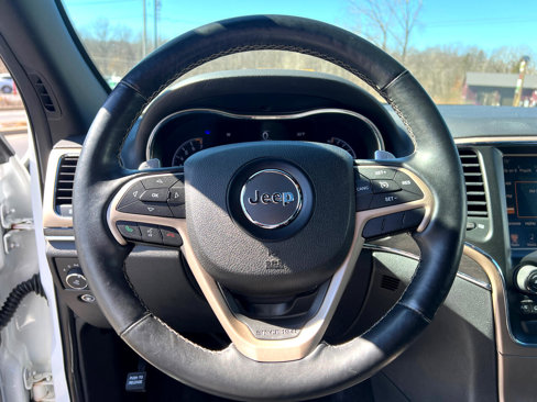 Used 2016 Jeep Grand Cherokee Limited image 18
