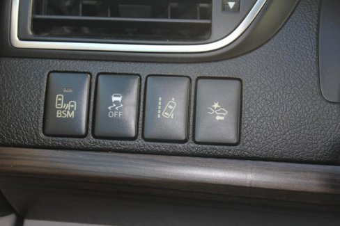 Used 2017 Toyota Camry XLE image 25