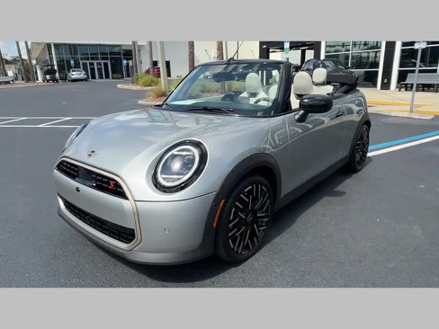 Certified 2025 MINI Cooper S image 30
