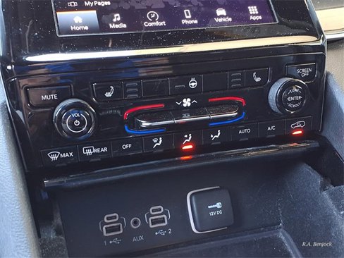 Certified 2021 Jeep Grand Cherokee L Laredo image 20