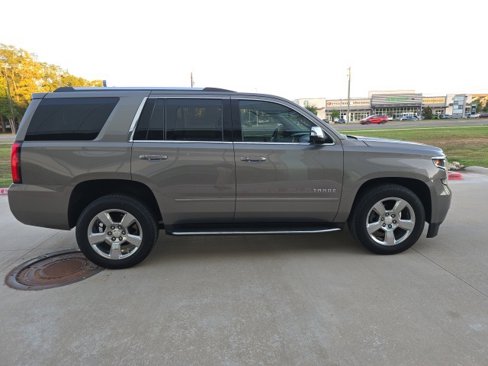 Used 2018 Chevrolet Tahoe Premier image 7