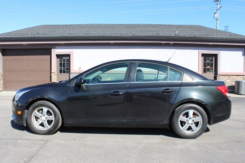 Used 2014 Chevrolet Cruze LT image 9