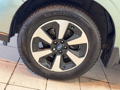 Used 2017 Subaru Forester 2.5i Limited image 16