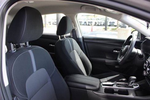 Used 2023 Nissan Sentra SV image 40