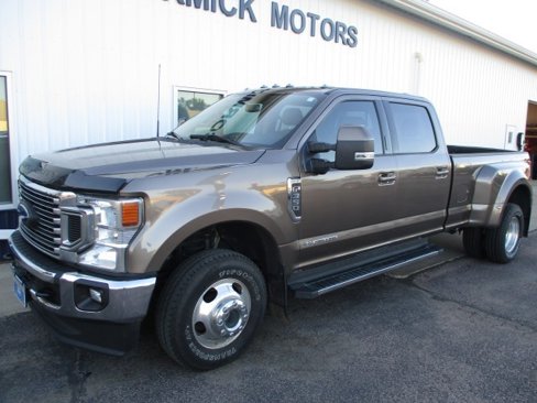 Used 2022 Ford F350 Lariat w/ Lariat Value Package image 2