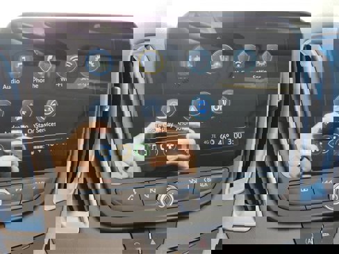 New 2025 Chevrolet Malibu LS image 11