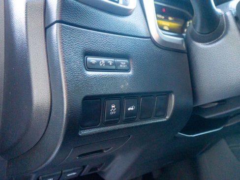 Used 2016 Nissan Murano SL w/ Cargo Package image 19
