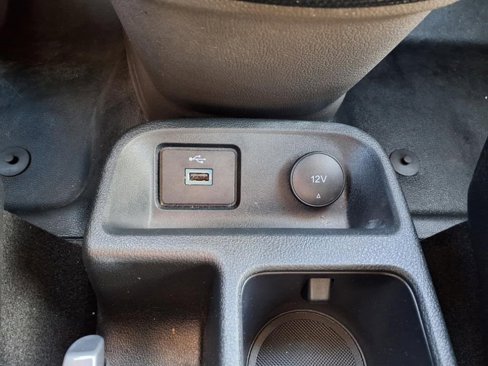 Used 2022 Ford Transit Connect XL image 5