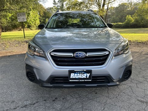 Used 2019 Subaru Outback 2.5i image 3