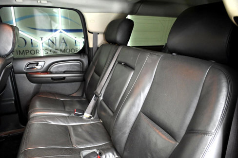 Used 2011 Cadillac Escalade ESV Luxury image 34
