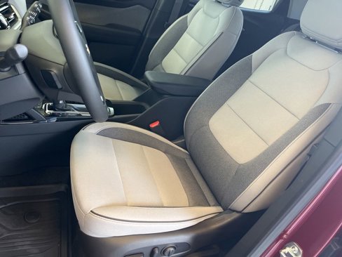New 2025 Chevrolet TrailBlazer LT w/ Convenience Package image 10